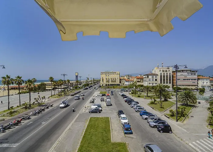 La Pace Hotel Viareggio