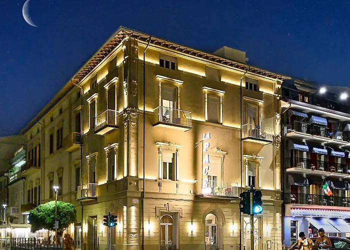 Hotel La Pace Viareggio