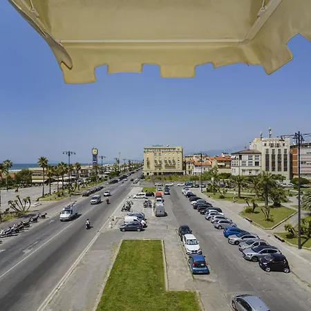 La Pace Hotel Viareggio