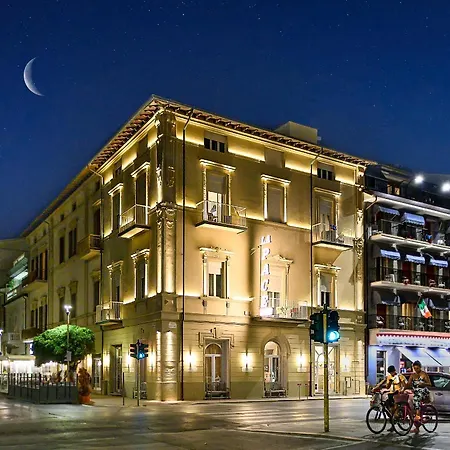 Hotel La Pace Viareggio