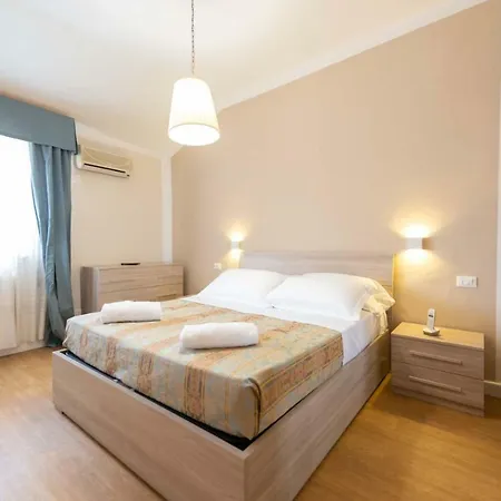 Hotel La Pace Viareggio