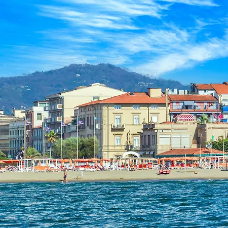 La Pace 3* Βιαρέτζιο